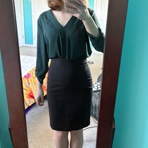H&M Classic Black Pencil Skirt size 4
